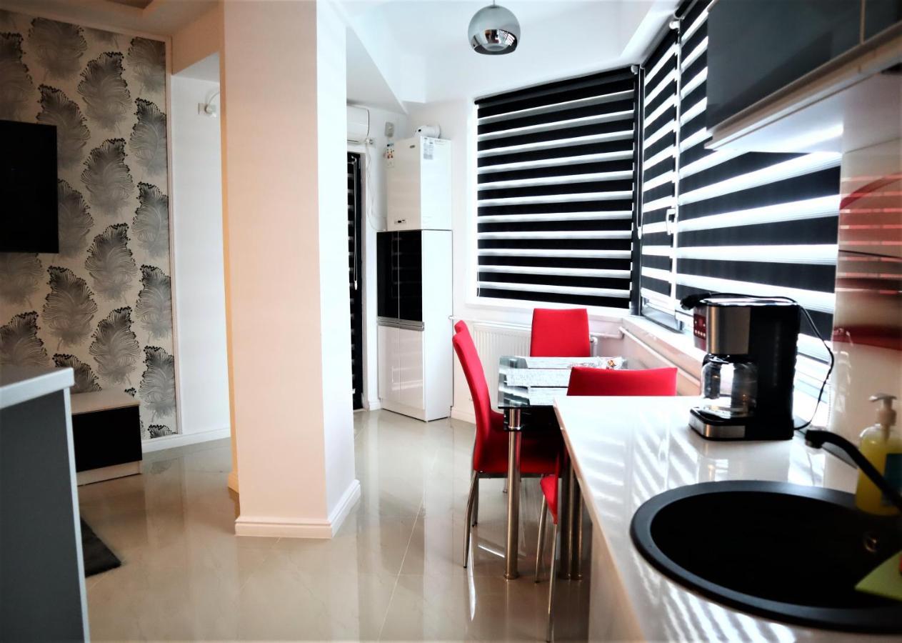 Thomas Luxury Apartment Năvodari Exteriör bild
