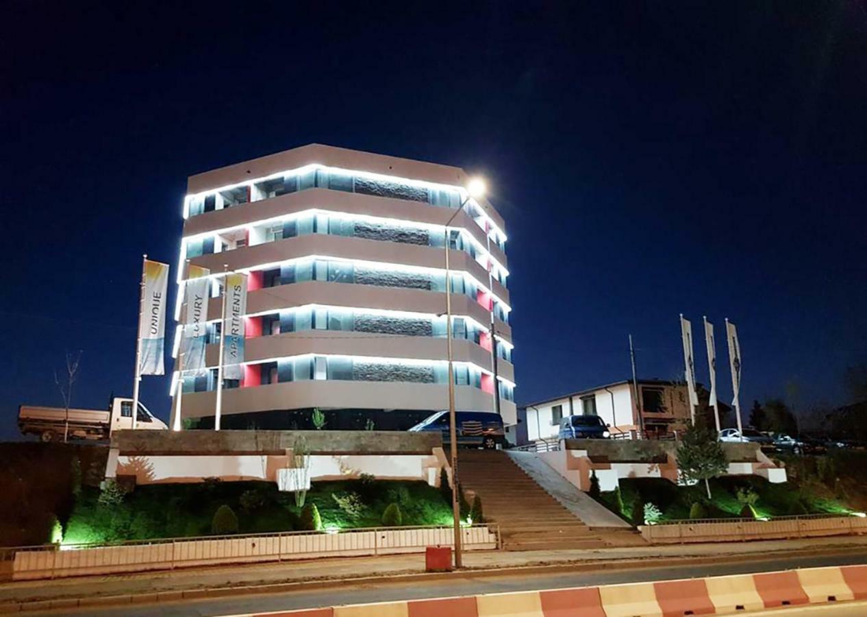 Thomas Luxury Apartment Năvodari Exteriör bild